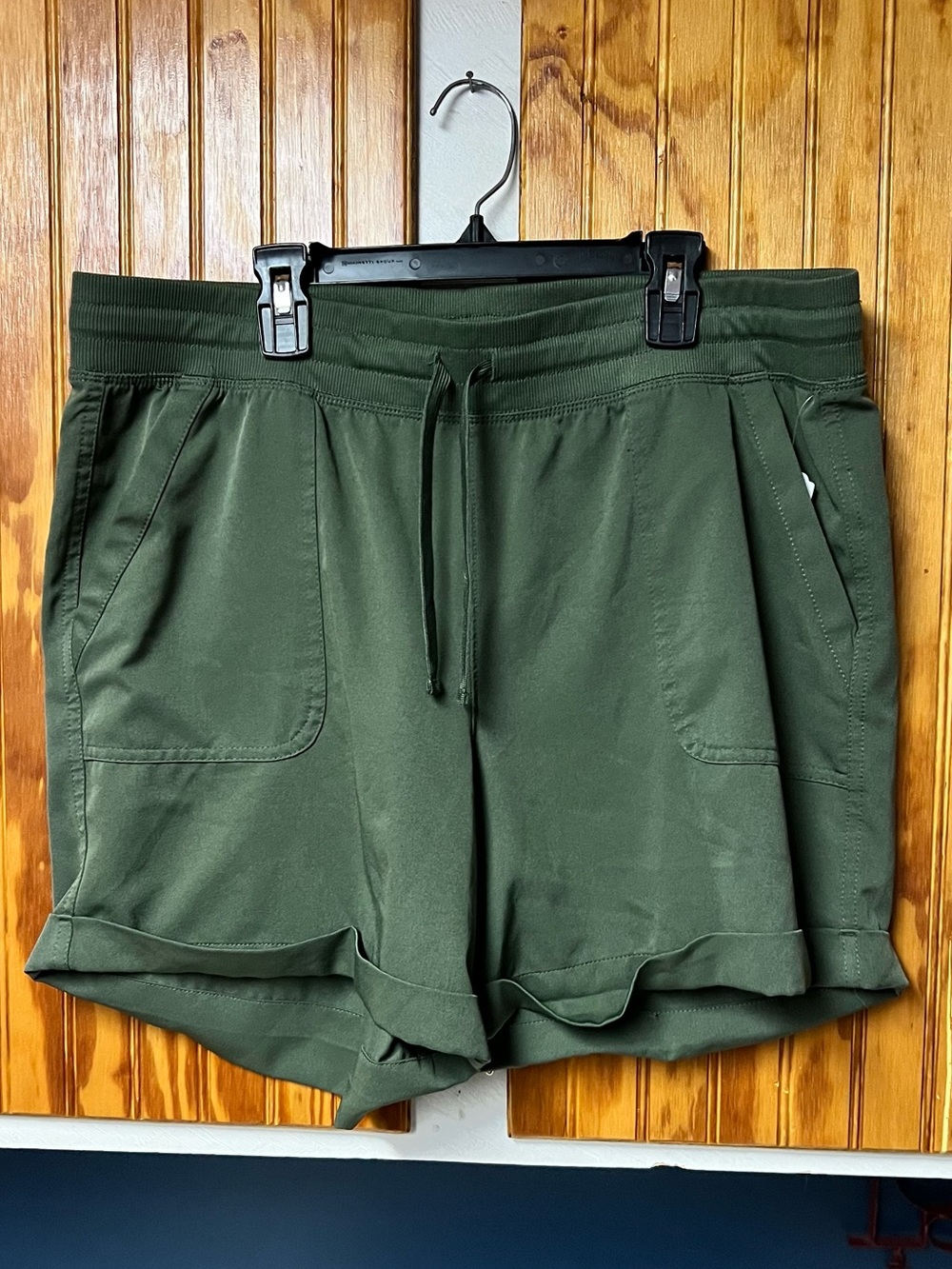 Old navy Olive Green Women's Drawstring Shorts size L